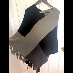 Comfy knit fall poncho